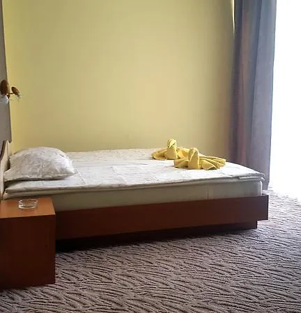 Hotel Balaton 2*