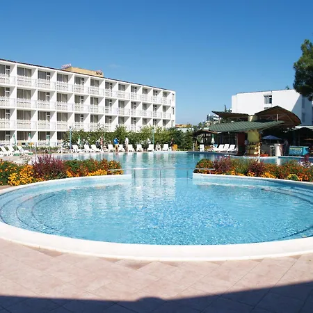 Ξενοδοχείο Balaton 2*